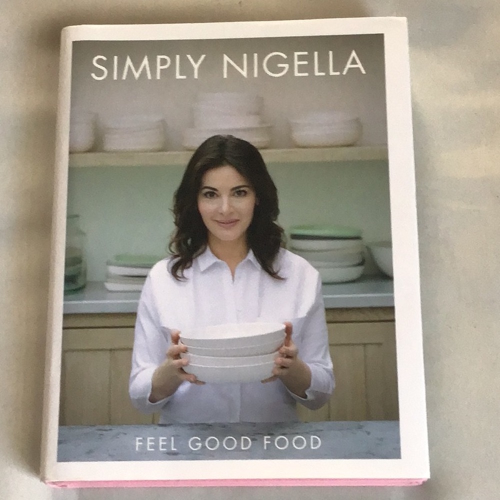 🎁 Nigella Lawson Simply Nigella (Signed Limited w/COA) by Nigella Lawson. New.